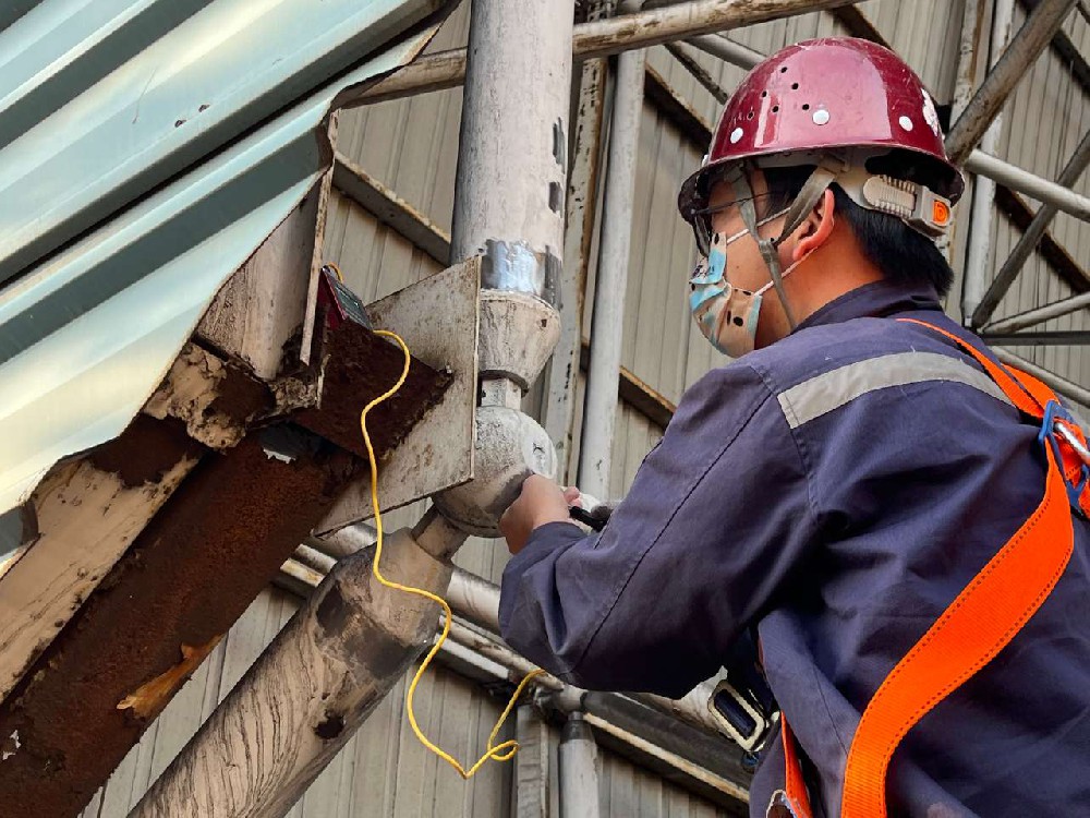建筑幕墙维护检测方法建议