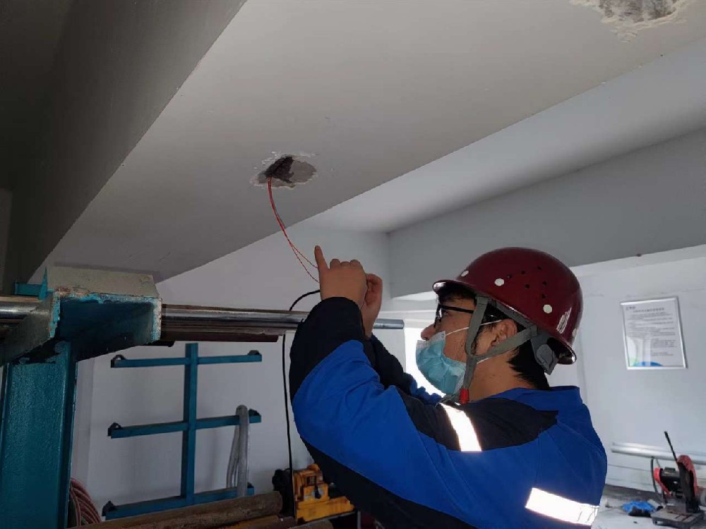 建筑幕墙施工安全管理措施研究